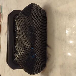 VTG La Regale Metal Mesh Frame Purse